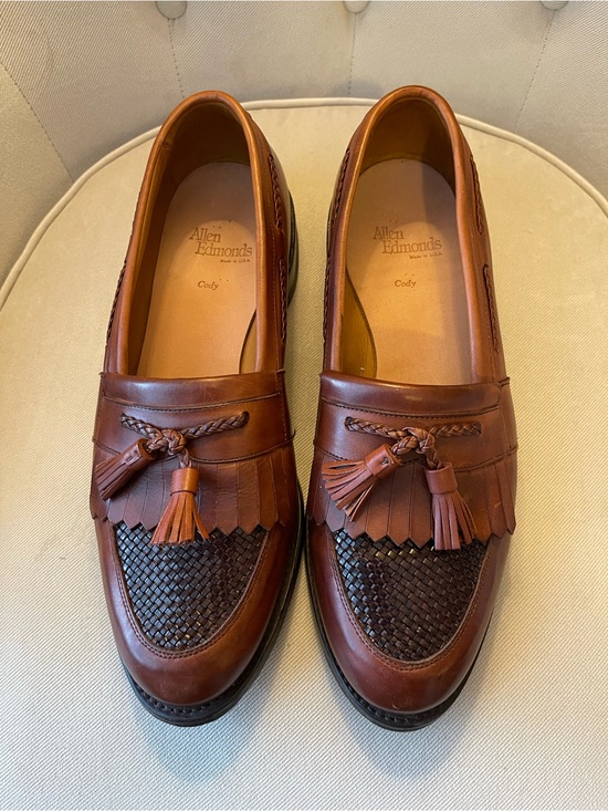 Allen Edmonds Other - Allen Edmonds "Cody" Woven Tassel Loafers (Size 11.5 D in Chili)